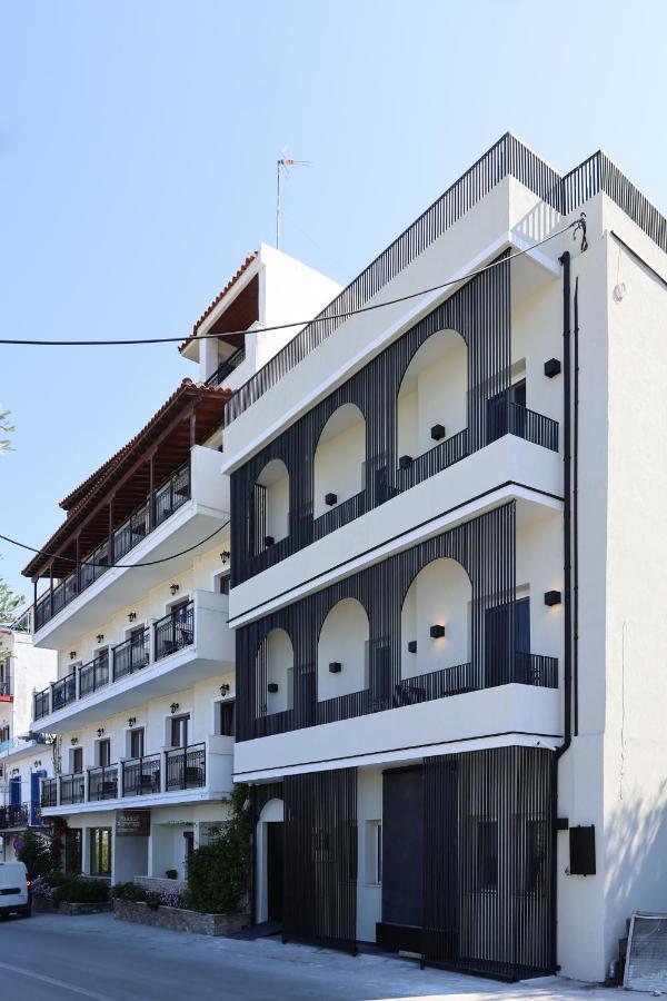 העיירה סקיאתוס Uphill Unique Boutique Suites מראה חיצוני תמונה